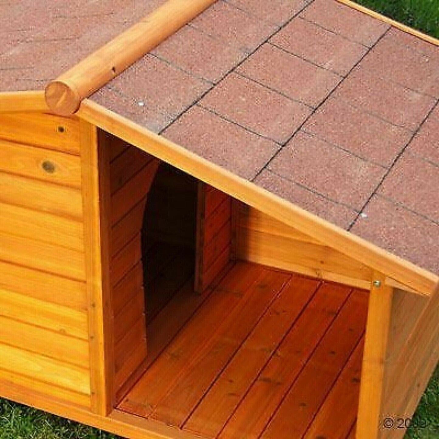 Large Wooden Dog Kennel Outdoor Pet House Winter Warm Den WeatherProof Insulated